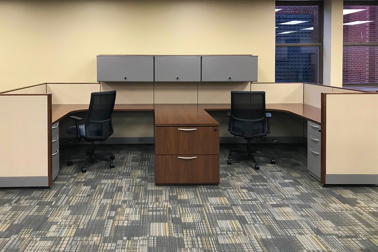 Kimball Cetra Dual Workstation with HON Ignition Task Chairs