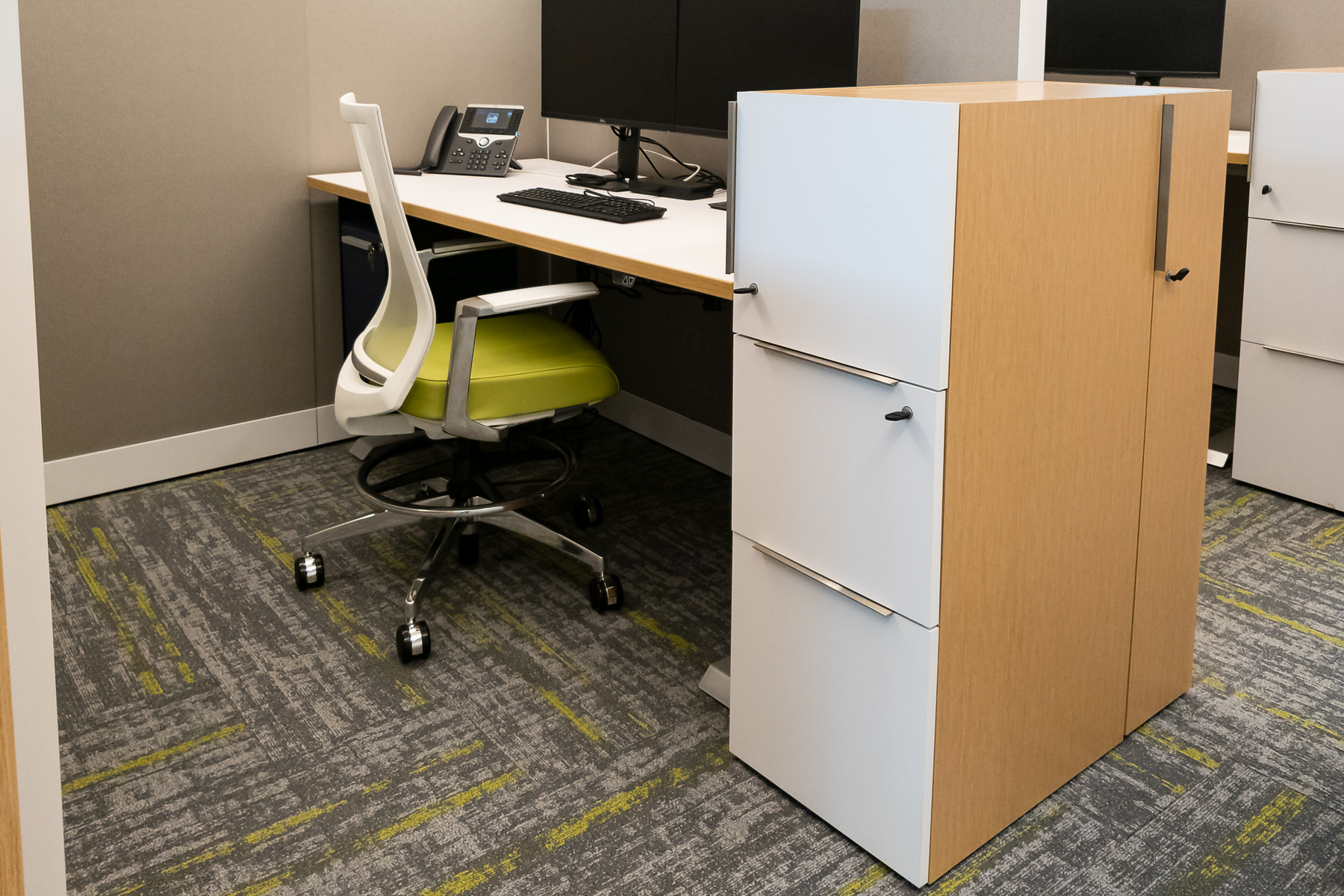 Kimball® Helio™ Task Stool and Kimball XSede™ Sit to Stand Desk